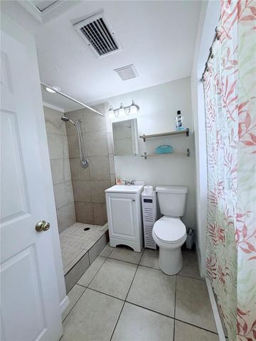 3219 CAMBRIDGE DRIVE, Sarasota, FL 34232
