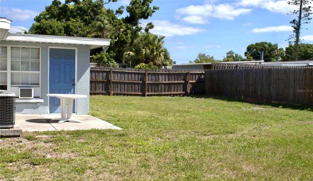 3219 CAMBRIDGE DRIVE, Sarasota, FL 34232