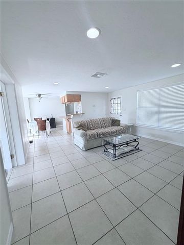 3219 CAMBRIDGE DRIVE, Sarasota, FL 34232