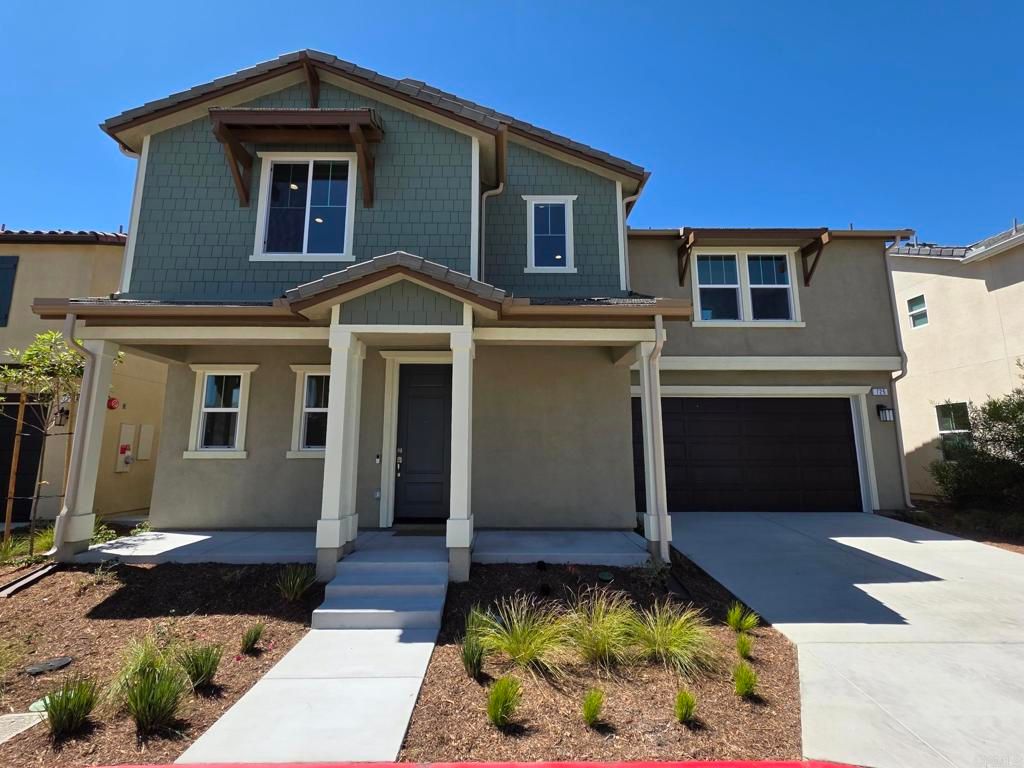 725 Kingbird Loop, Oceanside, CA 92058 — exterior