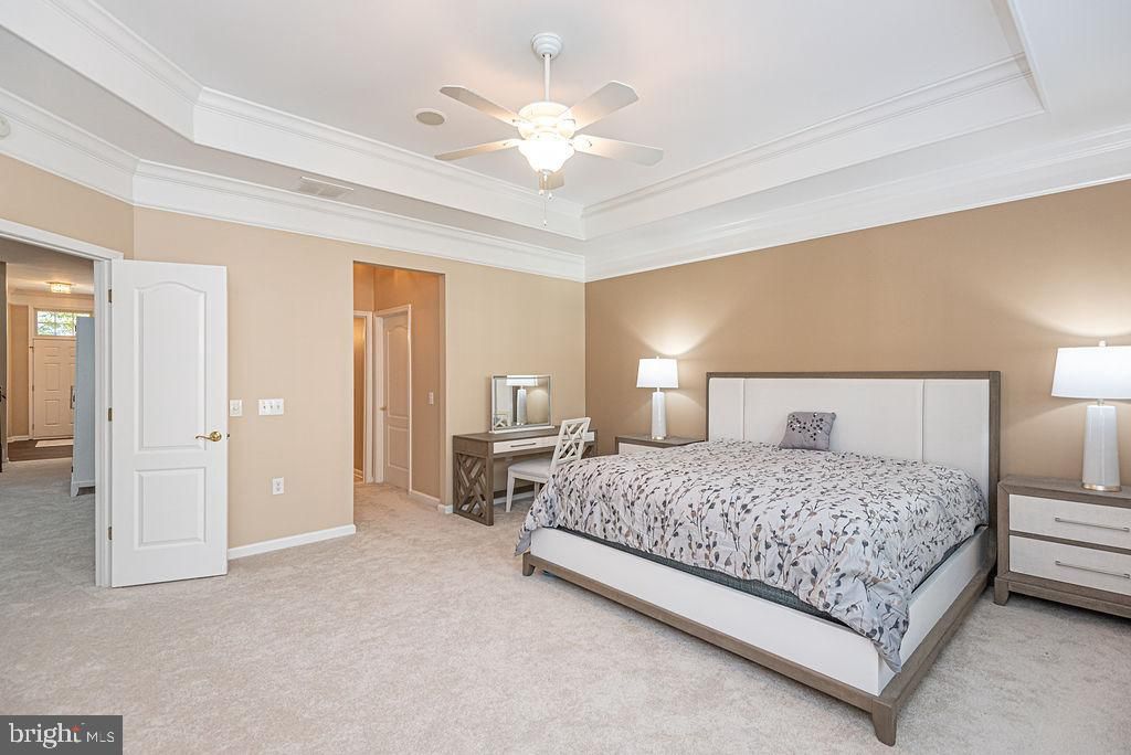 Image 27 of property listing at 8 LONG POINT CT, Ocean Pines, MD 21811