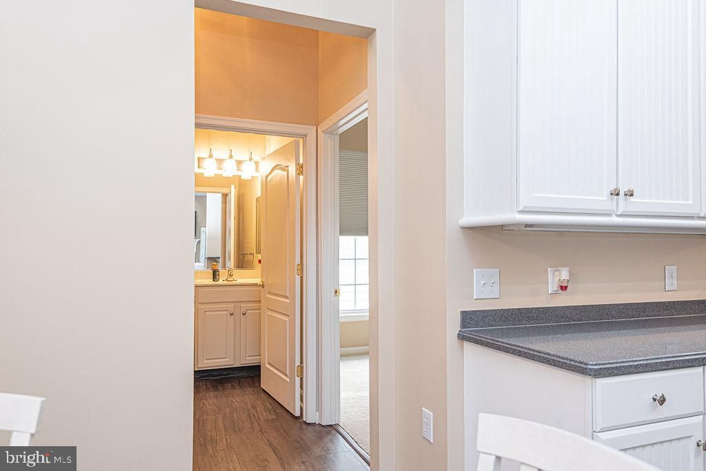 Image 34 of property listing at 8 LONG POINT CT, Ocean Pines, MD 21811