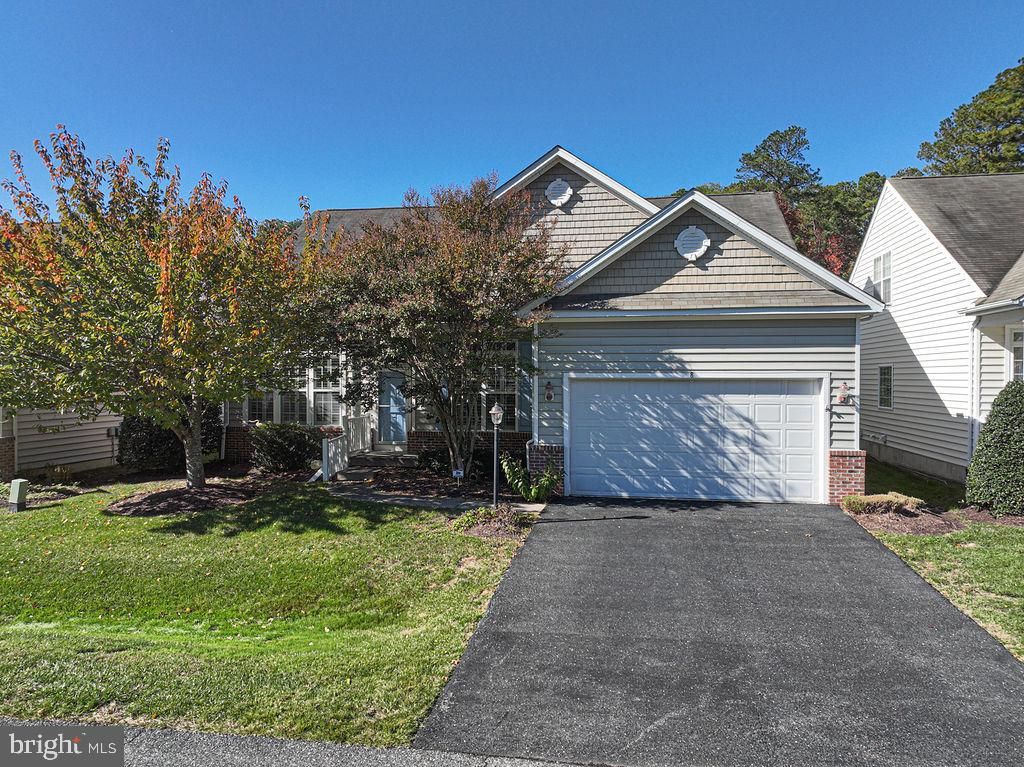 Image 57 of property listing at 8 LONG POINT CT, Ocean Pines, MD 21811