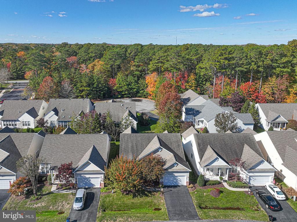 Image 60 of property listing at 8 LONG POINT CT, Ocean Pines, MD 21811