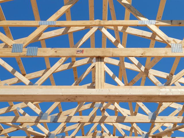 3042 Luxury Barn Lane, Traverse City, MI 49685