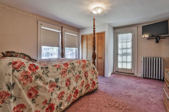 14 Crown St, Milton, MA 02186