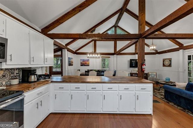 105 INDIAN OAK Drive, Waleska, GA 30183