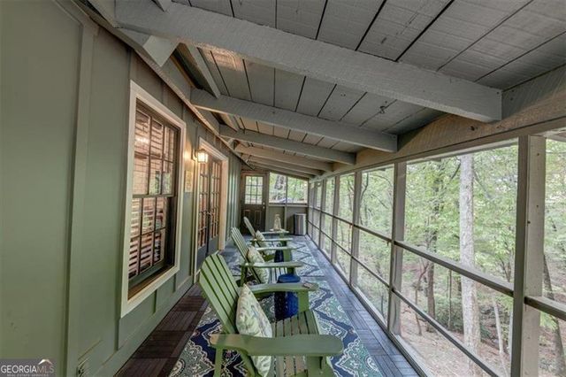 105 INDIAN OAK Drive, Waleska, GA 30183