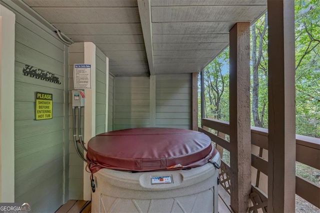 105 INDIAN OAK Drive, Waleska, GA 30183