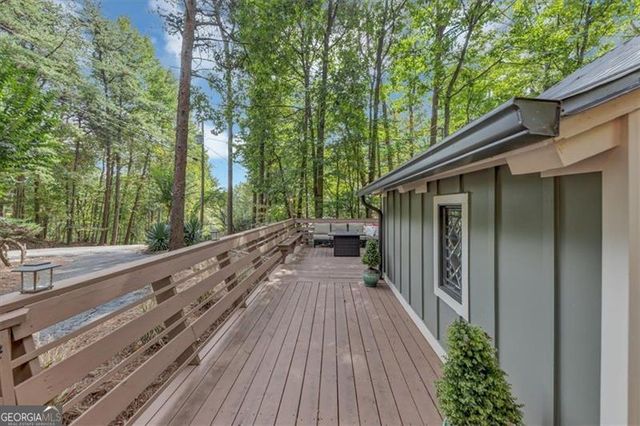 105 INDIAN OAK Drive, Waleska, GA 30183