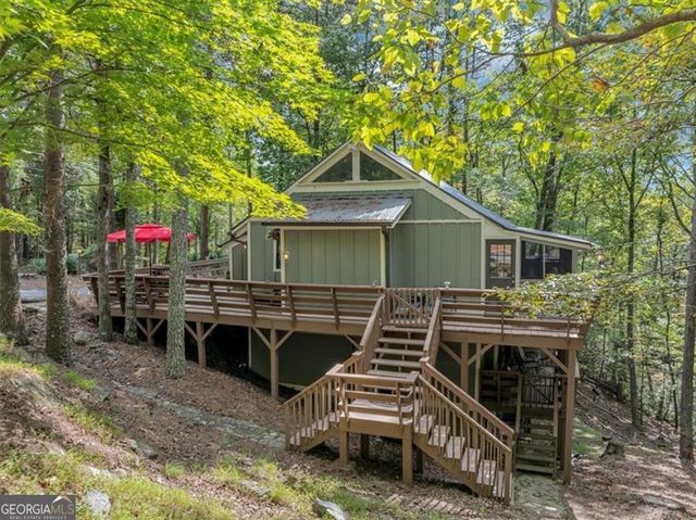 105 INDIAN OAK Drive, Waleska, GA 30183