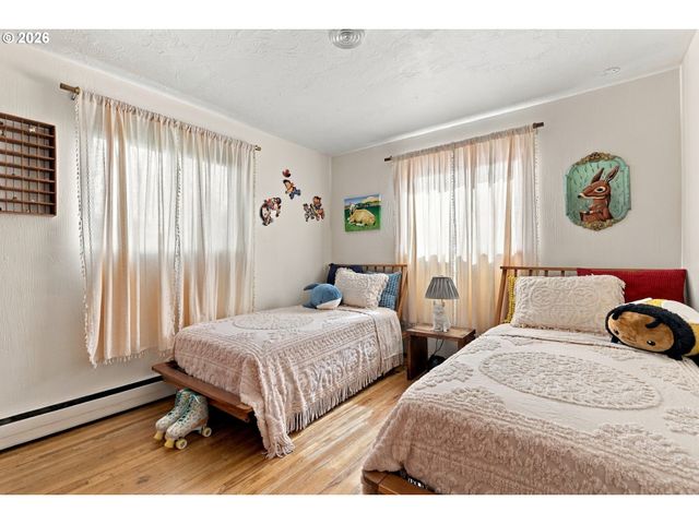 3911 Ne KILLINGSWORTH St 10, Portland, OR 97211
