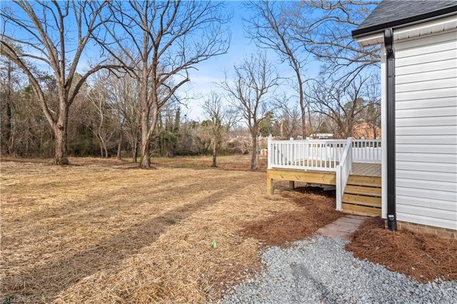 619 Stokesburg Road, Walnut Cove, NC 27052