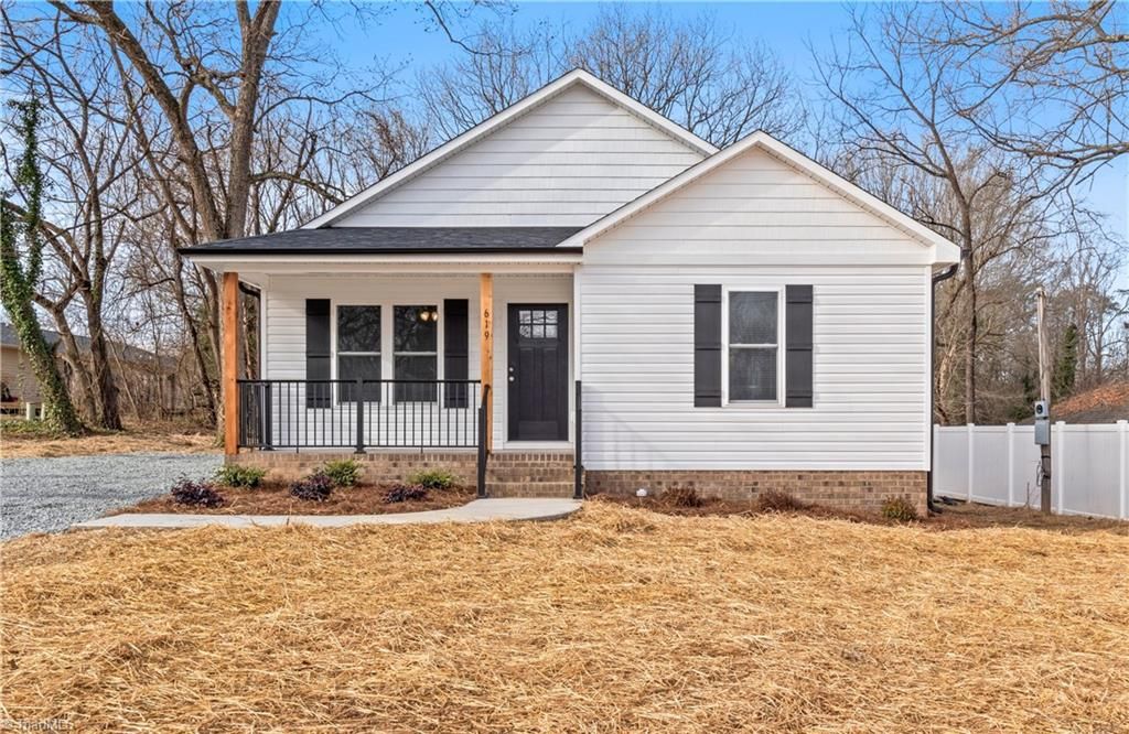 619 Stokesburg Road, Walnut Cove, NC 27052