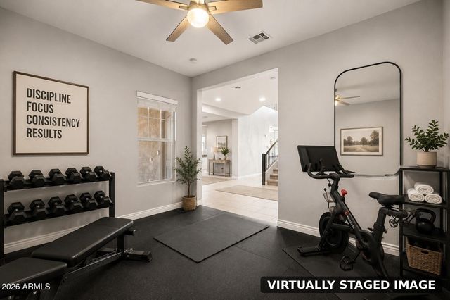 4247 E COMSTOCK Drive, Gilbert, AZ 85296