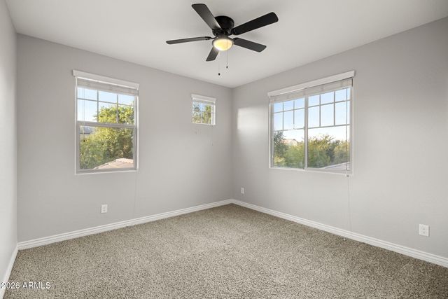 4247 E COMSTOCK Drive, Gilbert, AZ 85296