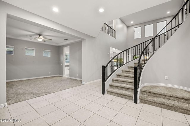 4247 E COMSTOCK Drive, Gilbert, AZ 85296