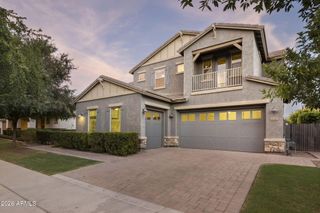 4247 E COMSTOCK Drive, Gilbert, AZ 85296