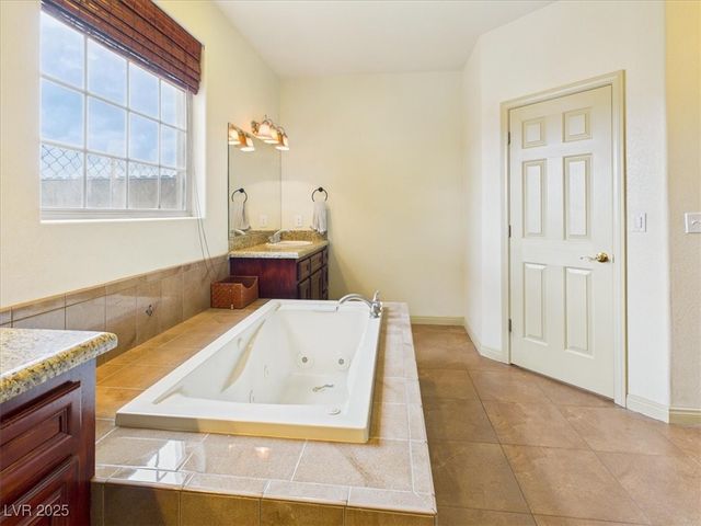 5900 Sunland Avenue, Pahrump, NV 89061