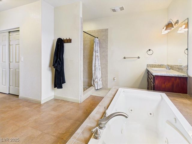 5900 Sunland Avenue, Pahrump, NV 89061