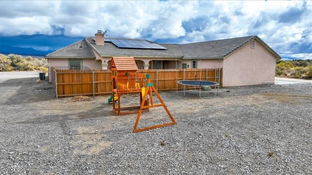 5900 Sunland Avenue, Pahrump, NV 89061
