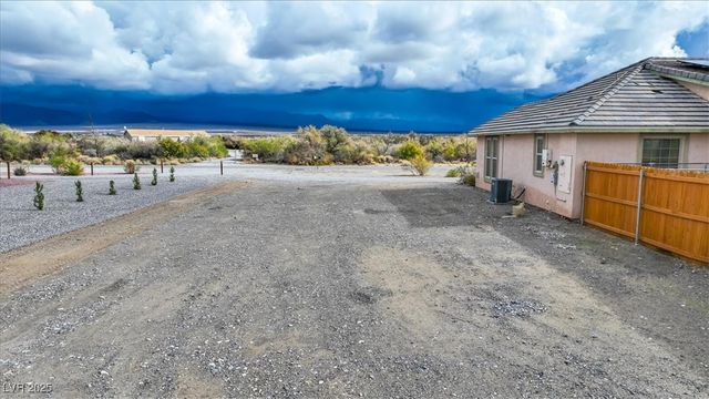 5900 Sunland Avenue, Pahrump, NV 89061