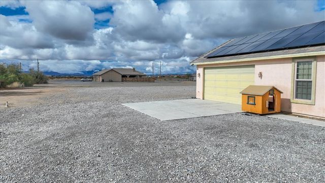 5900 Sunland Avenue, Pahrump, NV 89061