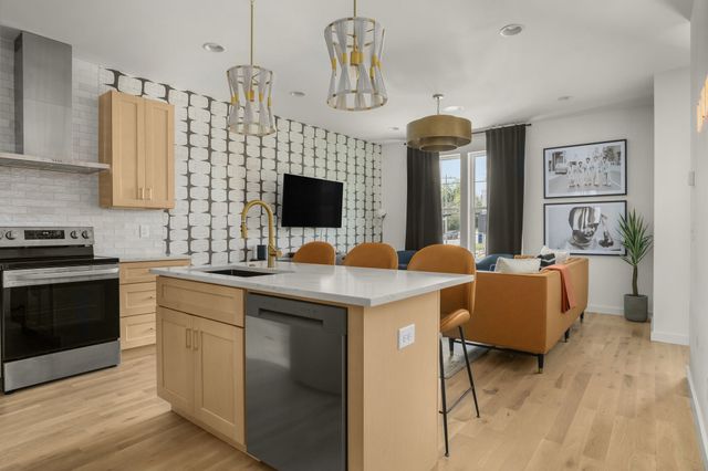 2000 S Hamilton Rd Apt 2, Nashville, TN 37218