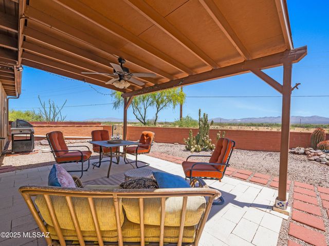 348 E Paseo Azul, Green Valley, AZ 85614