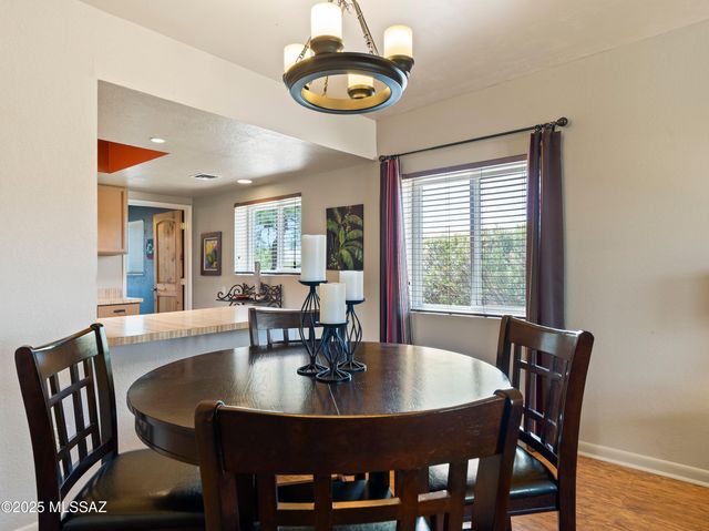 348 E Paseo Azul, Green Valley, AZ 85614