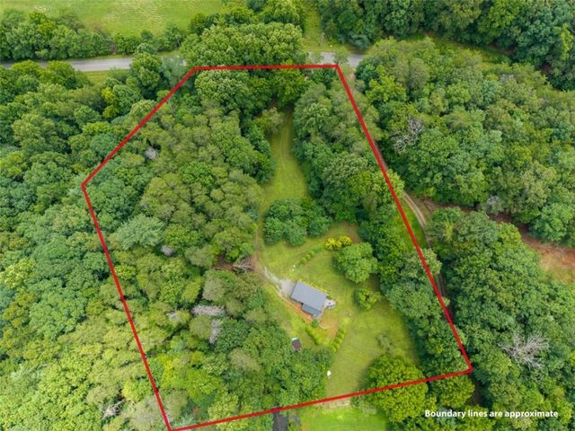 1824 Colwell Road, Blue Ridge, GA 30513
