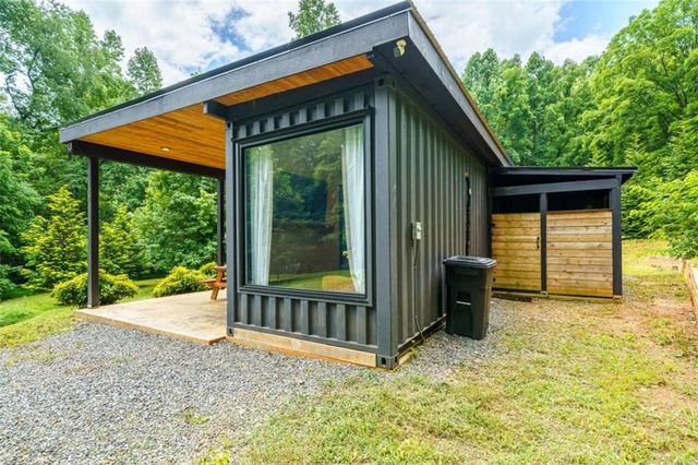 1824 Colwell Road, Blue Ridge, GA 30513