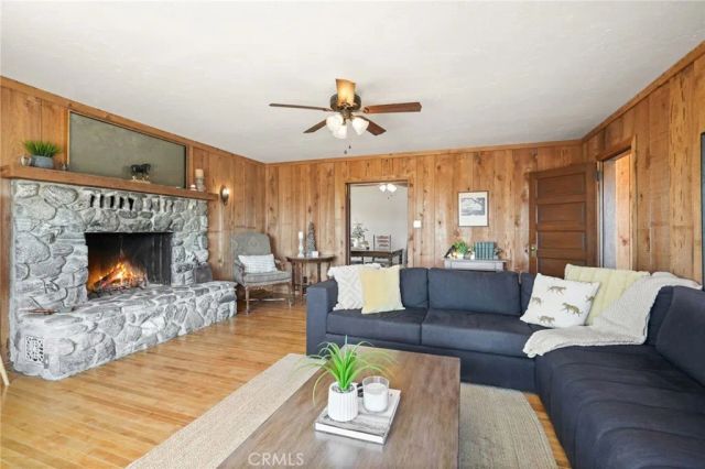 10821 Los Jordans, Agua Dulce, CA 91390