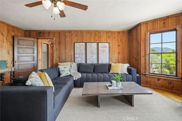 10821 Los Jordans, Agua Dulce, CA 91390