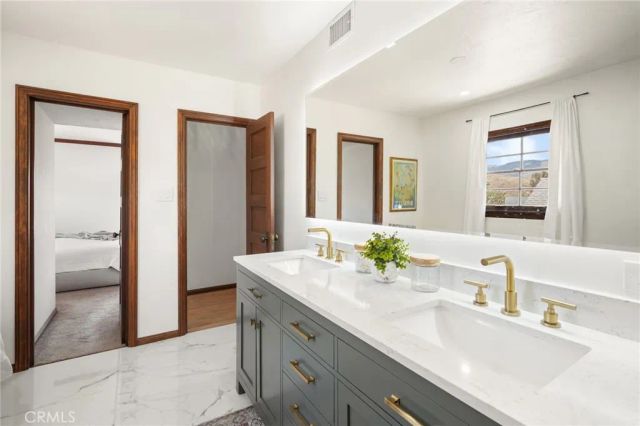 10821 Los Jordans, Agua Dulce, CA 91390