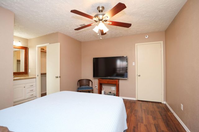 9511 Dornoch Drive, Spring, TX 77379