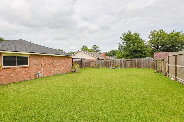 9511 Dornoch Drive, Spring, TX 77379