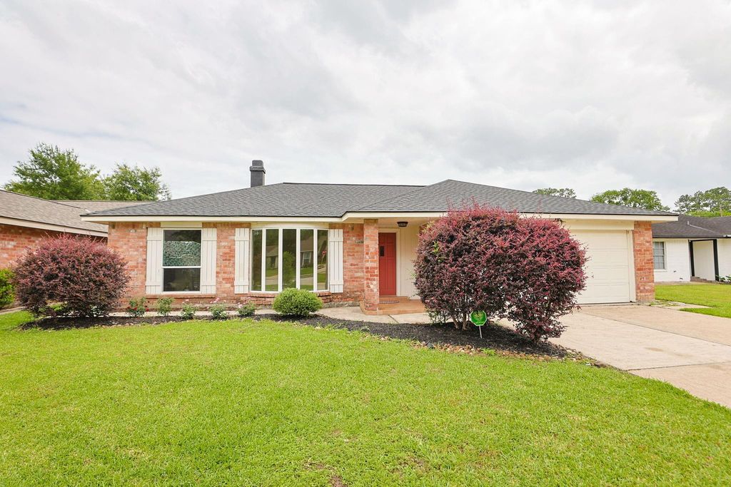 9511 Dornoch Drive, Spring, TX 77379