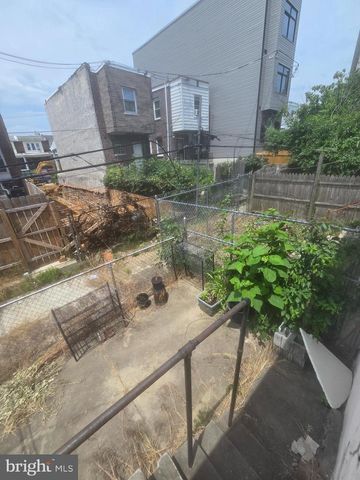 1006 BELMONT AVE, Philadelphia, PA 19104
