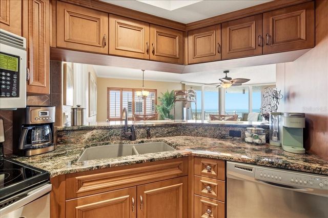 2600 GULF DRIVE N 30, Bradenton Beach, FL 34217