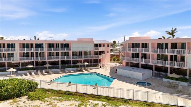 2600 GULF DRIVE N 30, Bradenton Beach, FL 34217