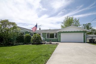 16028 Laramie Avenue, Oak Forest, IL 60452