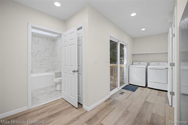 3187 Woodlawn Street, Commerce Twp, MI 48390