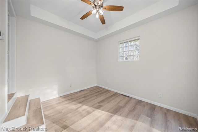 3187 Woodlawn Street, Commerce Twp, MI 48390