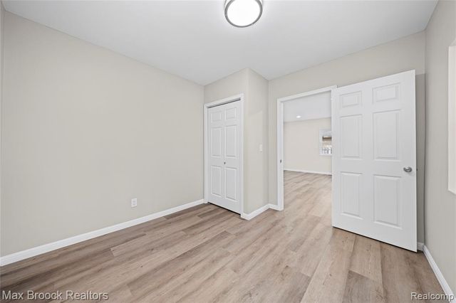 3187 Woodlawn Street, Commerce Twp, MI 48390