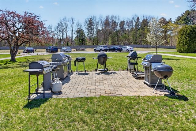 91 Pleasant St A6, Medfield, MA 02052