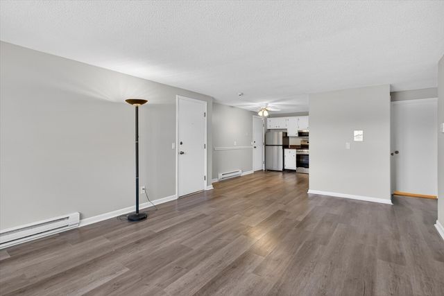 91 Pleasant St A6, Medfield, MA 02052