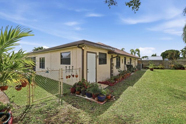 1282 Whimbrel Road, Wellington, FL 33414