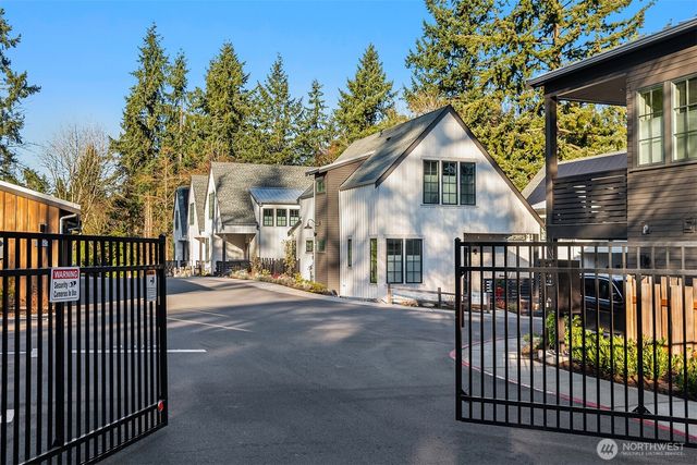 2218 NE 125th Street, Seattle, WA 98125