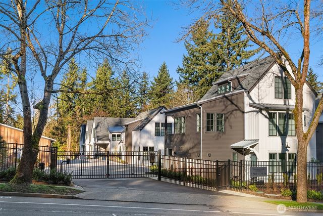 2218 NE 125th Street, Seattle, WA 98125